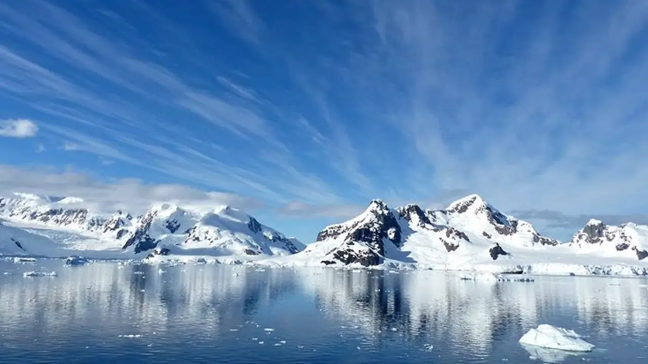 Antarktika'nın buz altı sırları ortaya çıktı: Bilim insanları gizli geçmişin haritasını çizdi