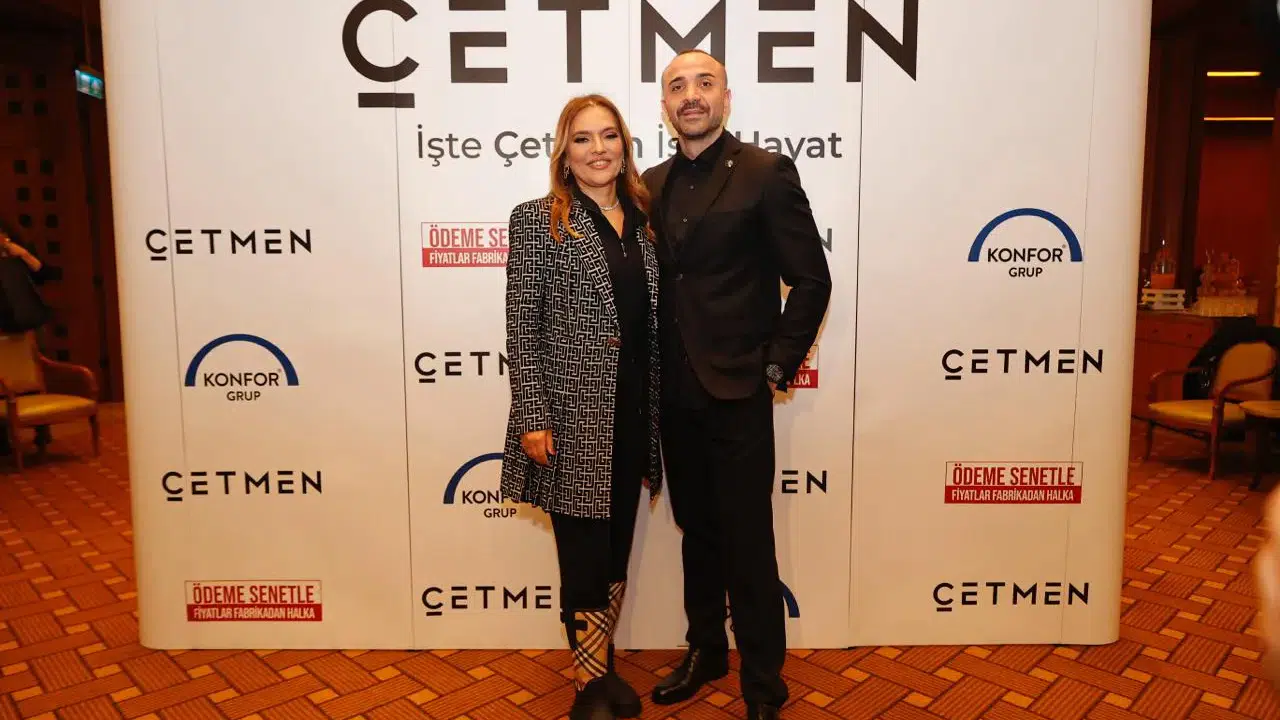 Demet Akalın ve Okan Kurt ilk kez aynı reklamda! Aile sırları gün yüzüne çıktı