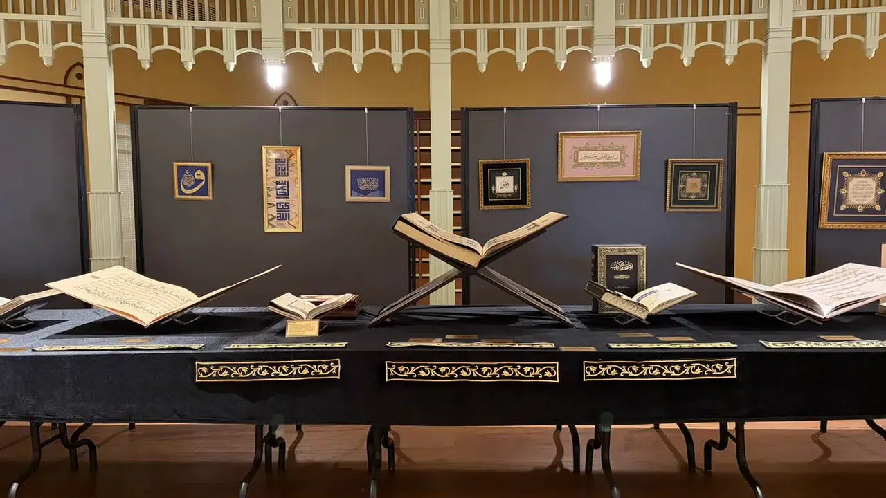 44 ülkeden 114 mushaf Taksim’de: 'Altın Harfler' sergisi ziyarete açıldı!