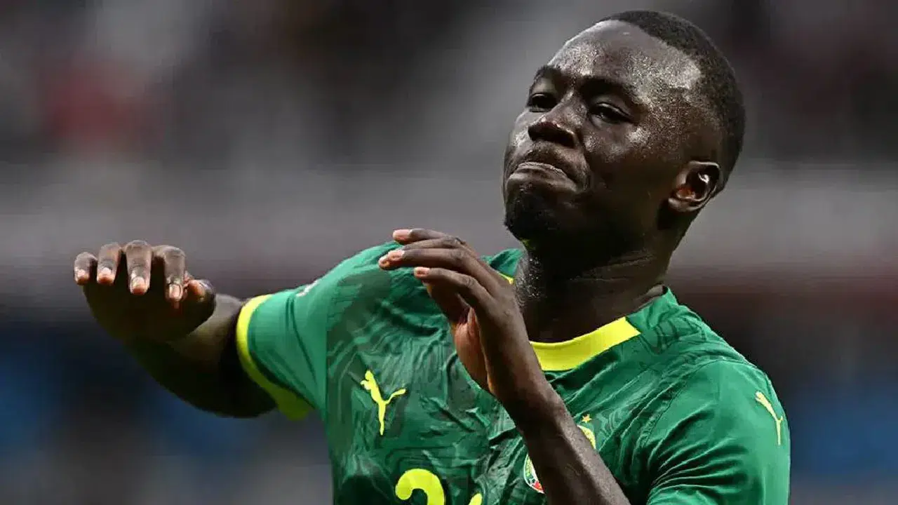 Galatasaray Pape Gueye transferi iptal mi? 30 milyon euro transfer masada kaldı