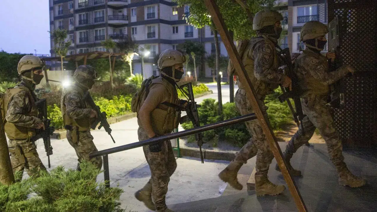 3 şehidimizin olduğu Yalova’da Teröre darbe: 26 terörist ters kelepçe!