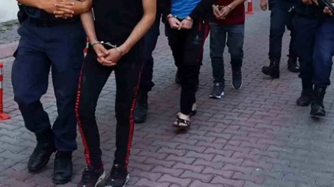 Uyuşturucu Soruşturmasında Gözaltına Alınanlar Kimler, Gözaltı Kararı Verilen Ünlü İsimler Hangileri?