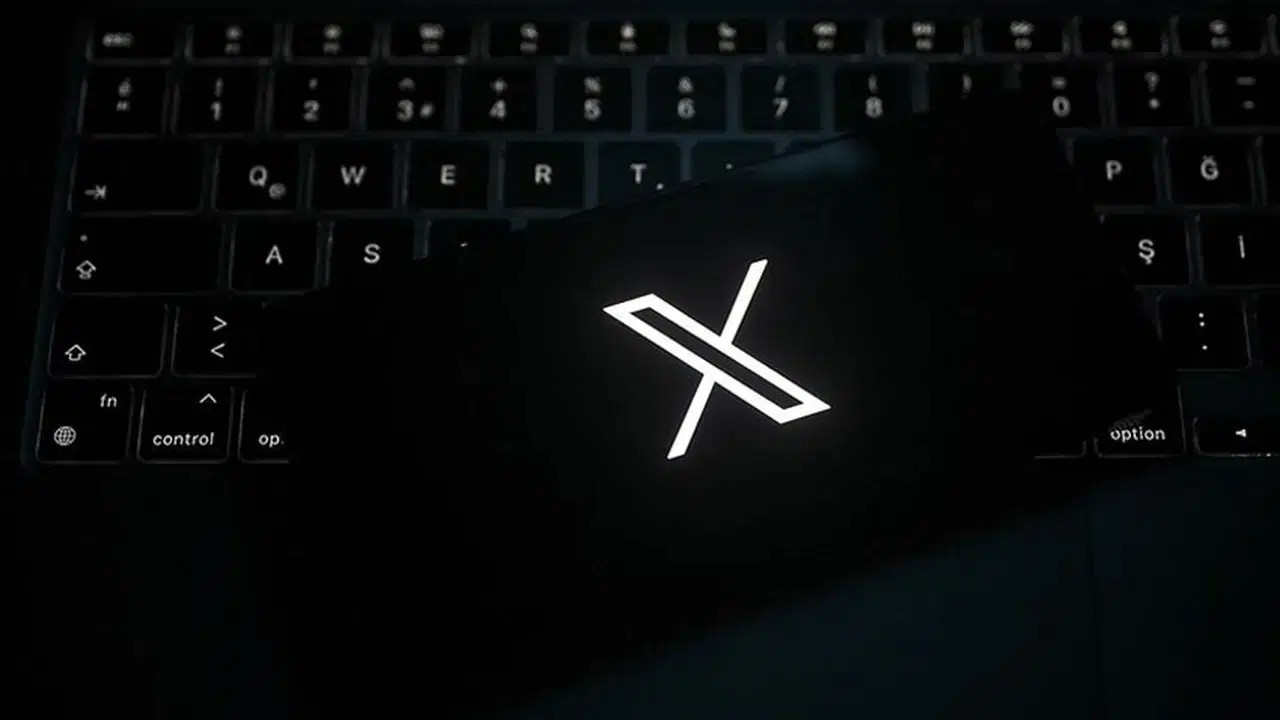 Tek tıkla rejim öncesi döneme: X’ten İran’a olay yaratan güncelleme!