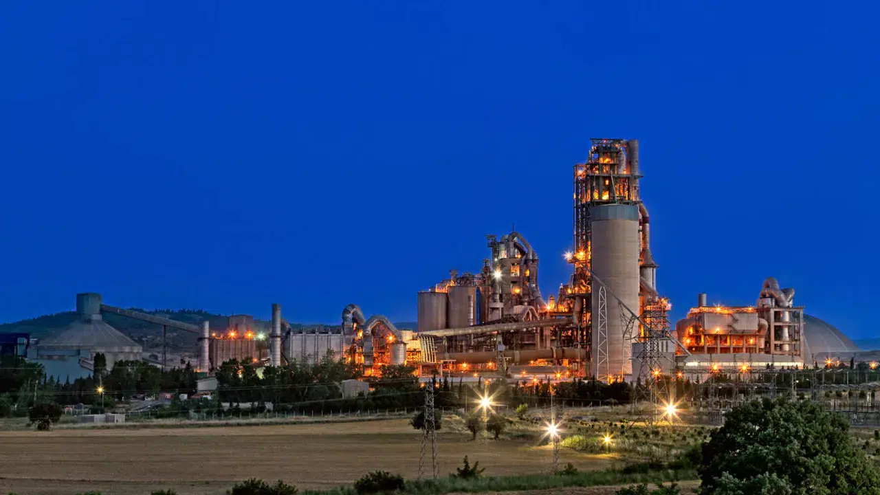 Akçansa Çimento satıldı mı, satın alan şirket kim, Sabancı Holding hisse oranı kaç, KAP açıklaması yapıldı mı?