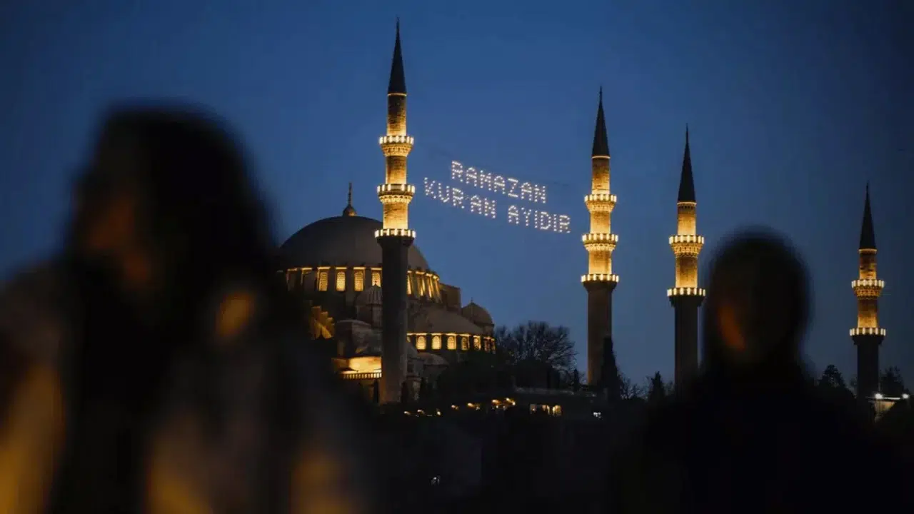 2026 Mart bayramı ne zaman, bayram tatili 3,5 gün mü, ara tatil ile birleşecek mi, öğrenciler 9 gün tatil yapacak mı?