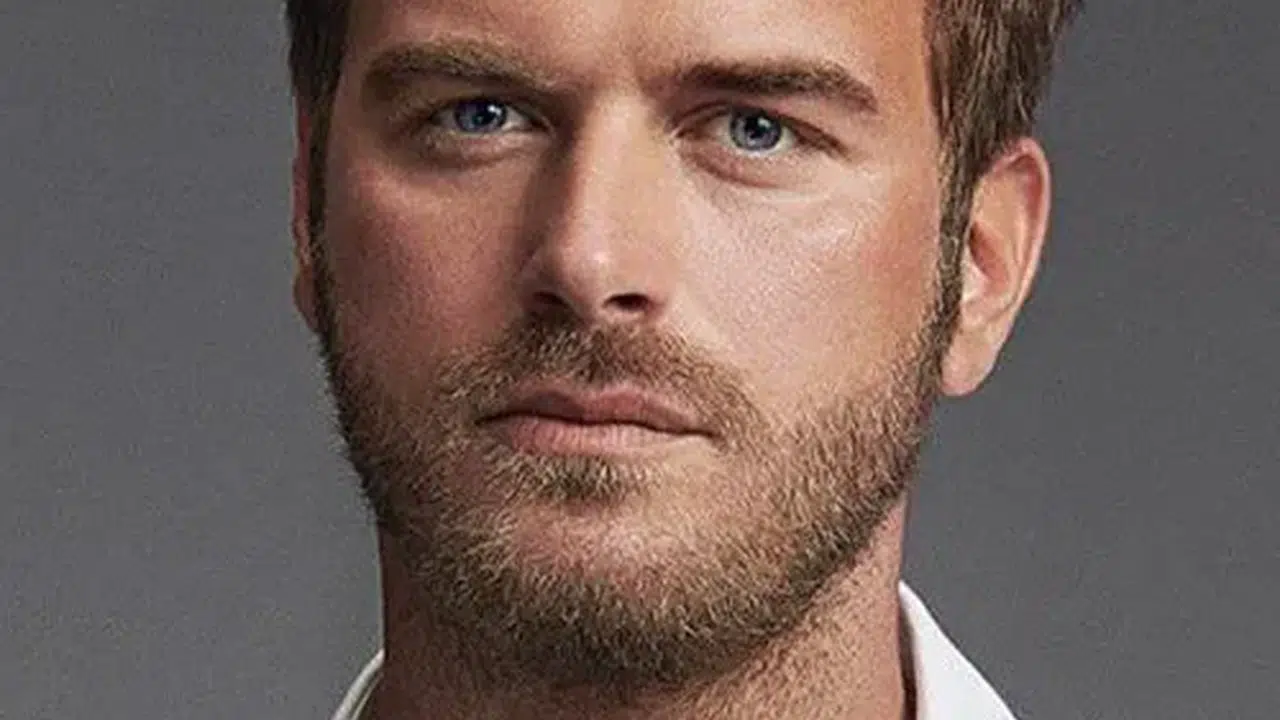 Kıvanç Tatlıtuğ eşi kim, kaç çocugu var?