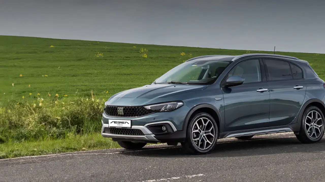 2026 Fiat Egea Sedan ve Cross fiyatları belli oldu mu, donanım özellikleri neler? Fiyat listesi ve paket karşılaştırması