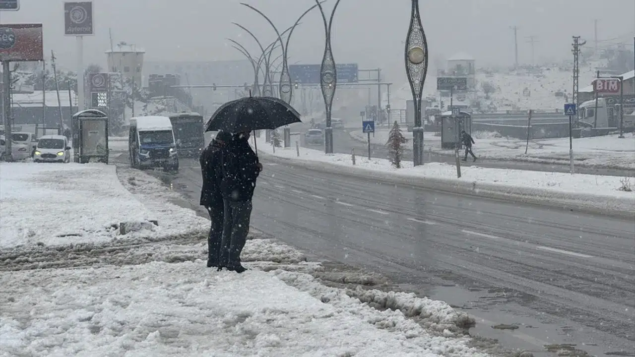 Van (12 Şubat 2026) Perşembe hava durumu nasıl olacak?