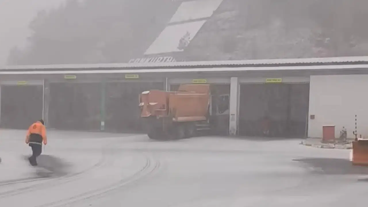 Van ve Ağrı’da Okullar Tatil mi Edildi, 10 Şubat Salı Hangi İllerde Eğitime Ara Verildi?