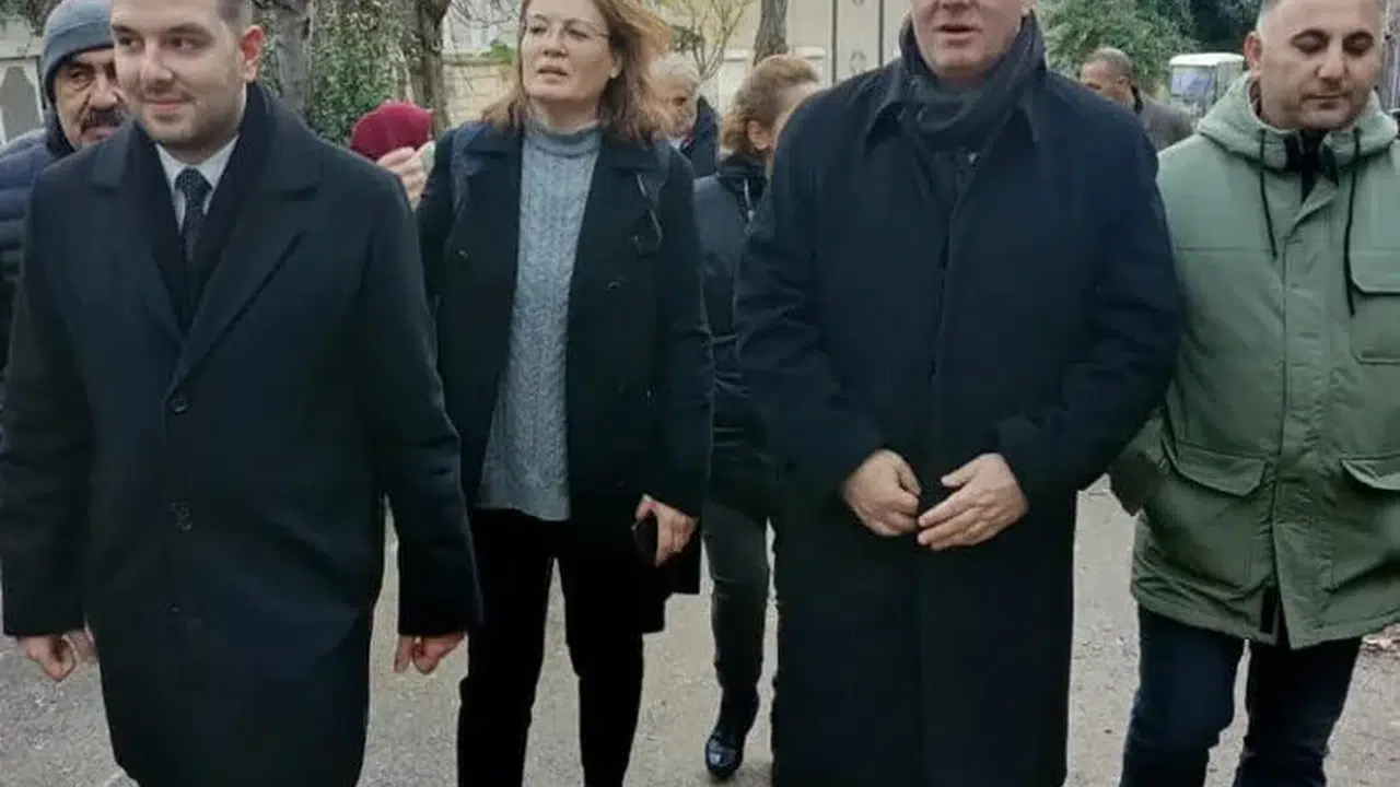 31 Mart yerel seçimlerinde AK Parti Adalar Belediye Başkan adayı kim oldu, Uğur Sina Şen hayatı, kaç yaşında, nereli?