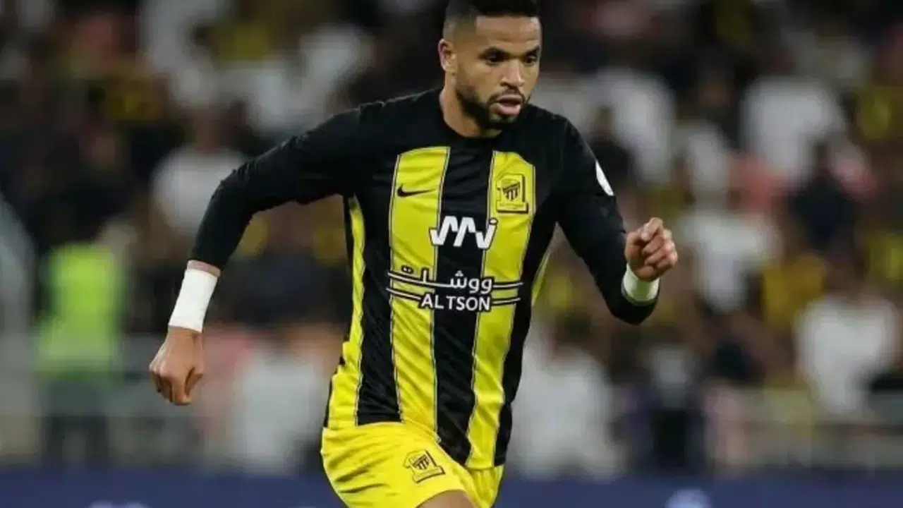 Sahada var ama oyunda yok... En-Nesyri sahada kayboldu!