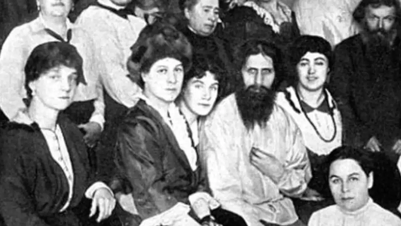 Grigori Rasputin kimdir, Çarlık Rusyası’na etkisi neydi? Bolşevik Devrimi öncesi sarayda yaşananlar