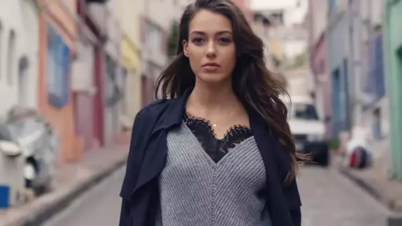 Dilan Çiçek Deniz’den Duygusal 31. Yaş Mesajı! 'Büyümek Çok Zor'