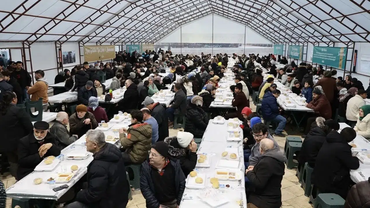 Tokat iftar çadırı nerede, 20 Şubat Cuma menüde ne var, Behzat Bulvarı’nda mı, Hıdırlık Köprüsü’nde mi?