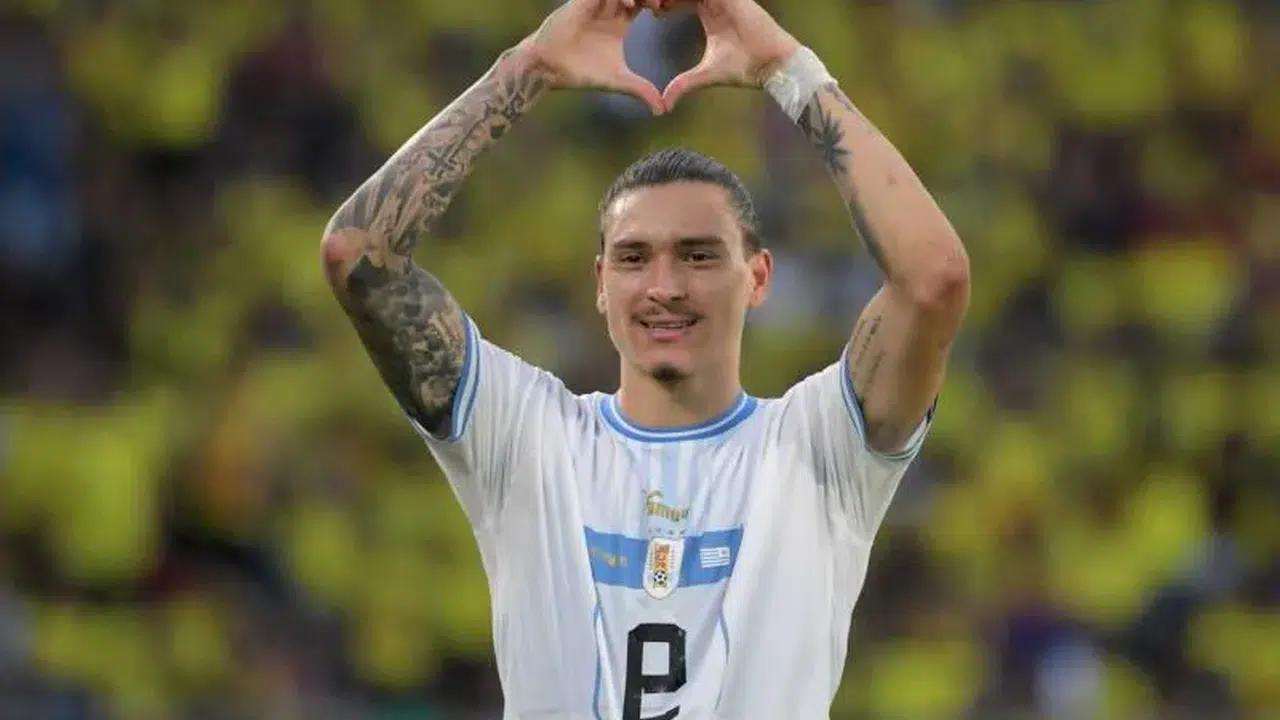 Darwin Nunez KARİYERİ (kimdir), kaç yaşında, boyu kaç, hangi takımlarda oynadı, mevkisi ne, bonservisi ne kadar?