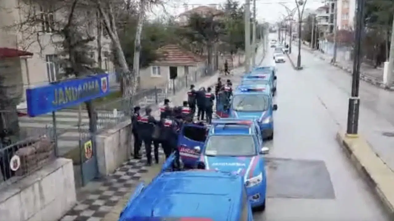 Yasa dışı bahis, tefecilik, uyuşturucu: 15 ilde dev operasyon