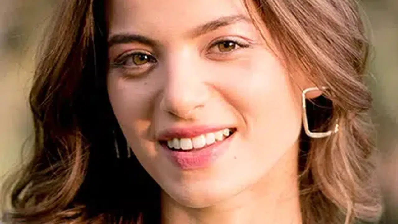 Leyla Tanlar hayatı (kimdir), aslen nereli? Hangi dizilerde oynadı?