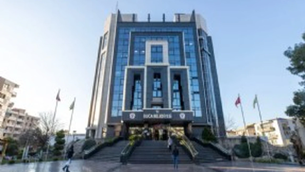 Buca Belediyesi Plan Proje Müdürü Ayşe Kalafat kimdir, mesleki geçmişi, görev alanları ne?