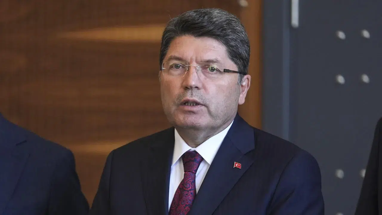 Deprem davalarında son durum açıklandı! Ceza ve hukuk yargılamalarında rakamlar netleşti