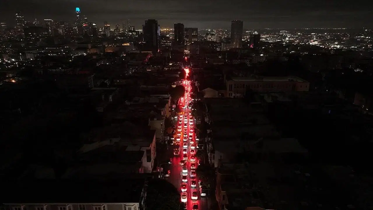 27 Şubat Esenyurt elektrikler ne zaman saat kaçta gelecek? Mevlana ve Cumhuriyet’te Uzun Süreli Kesinti