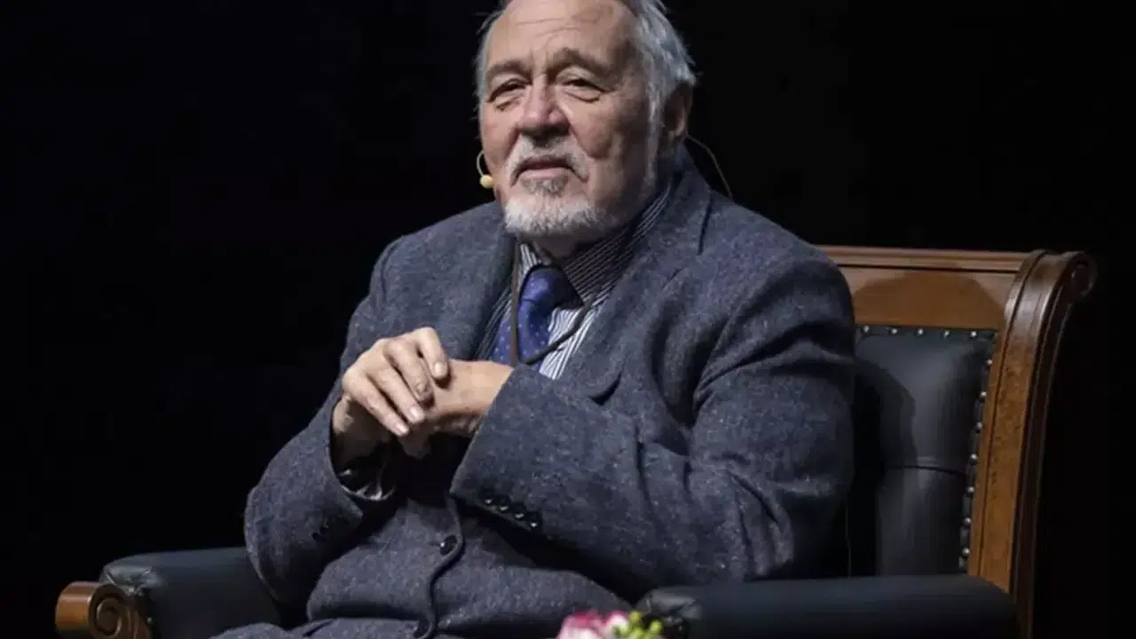 İlber Ortaylı Ölümden Döndü! Pazar Gecesi Yaşananlar Herkesi Şoke Etti