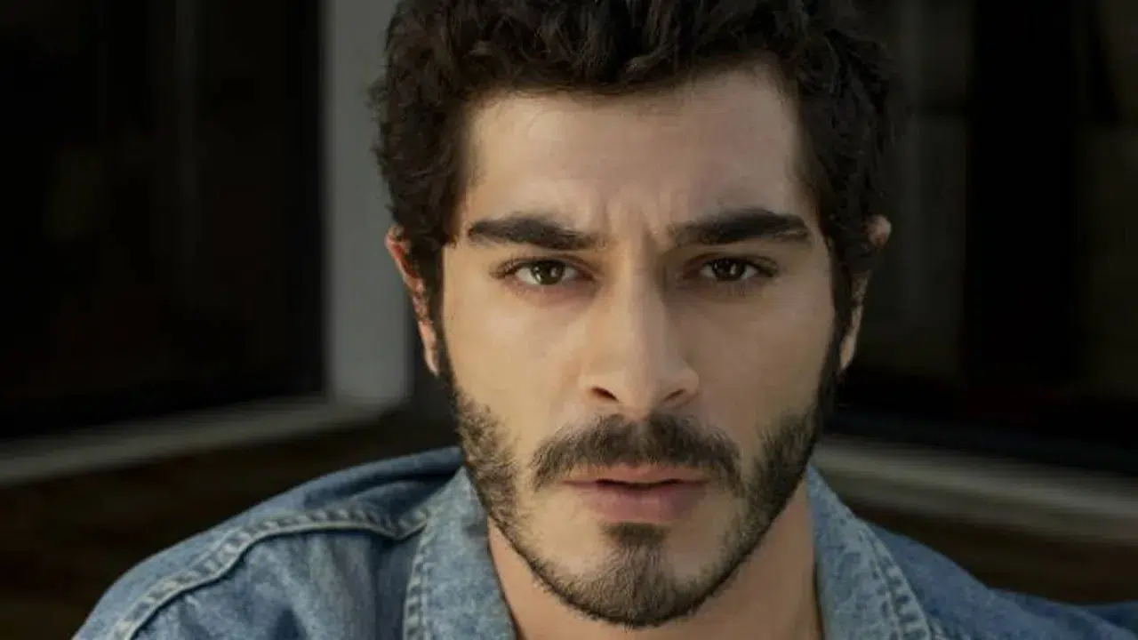 Burak Deniz Annesi ve Babası Kimdir? Burak Deniz’in Annesi Neden Vefat Etti, Babası Kim?