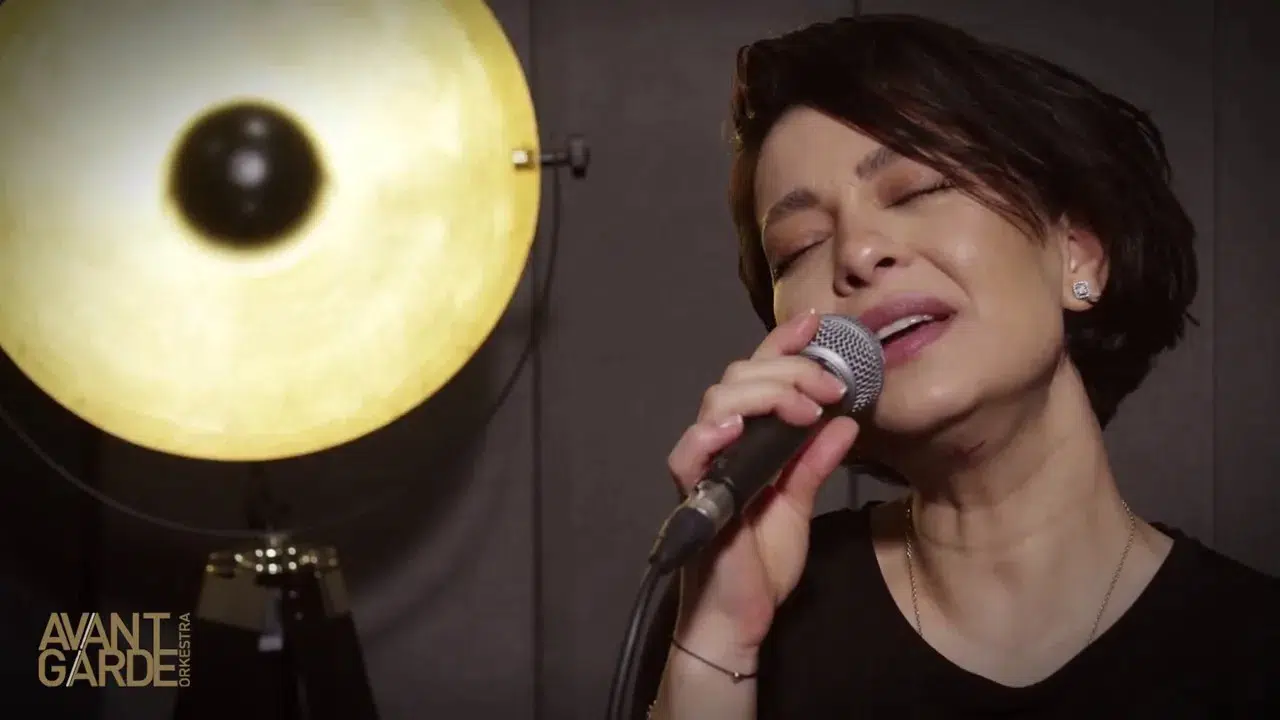 Ajda Pekkan’ın vokalisti Tuğba Tufantepe’ye sosyal medyadan kim taciz etti? Dava açıldı mı?