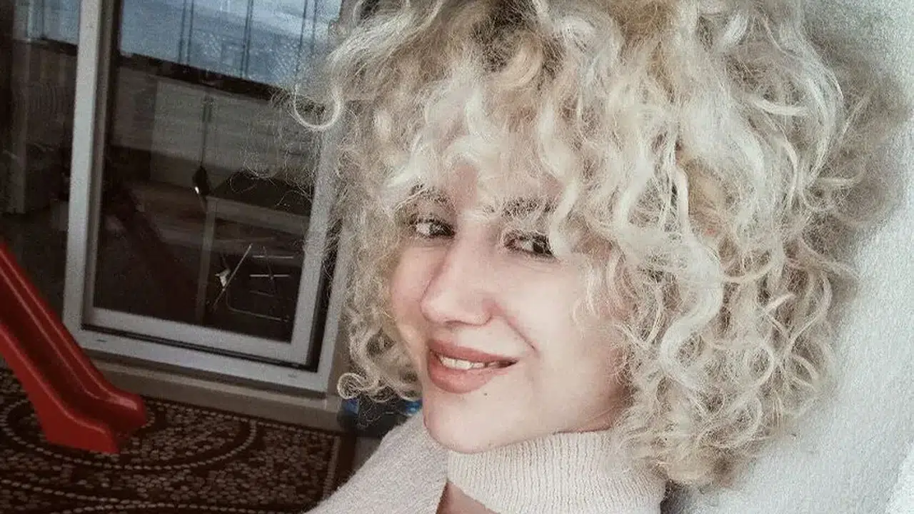 Arka Sokaklar Rıza Baba’nın kızı Pınar kim, şimdi ne yapıyor, oyunculuğu bıraktı mı, nerede yaşıyor?