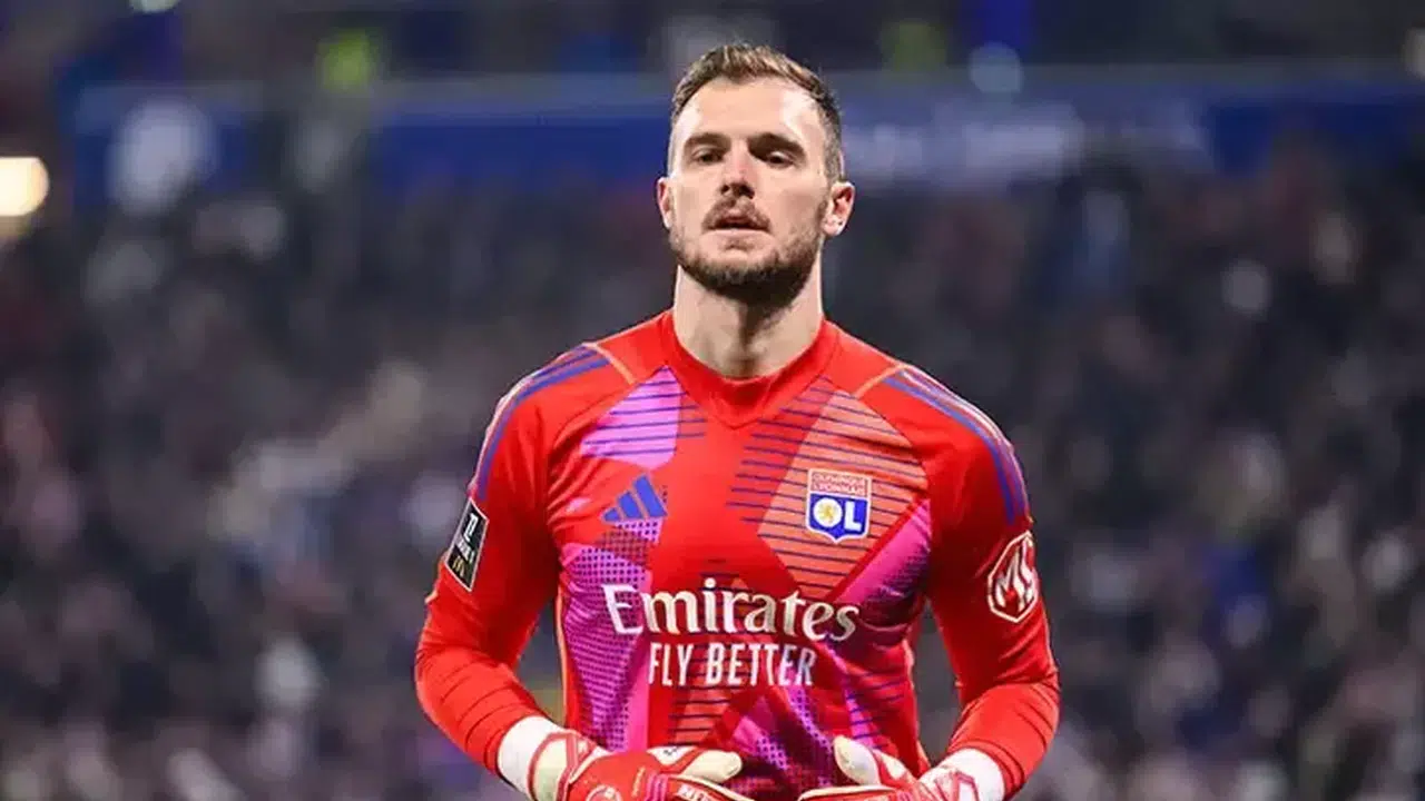 Beşiktaş’ta kaleci gündemi! Meslier ve Lucas Perri öne çıktı