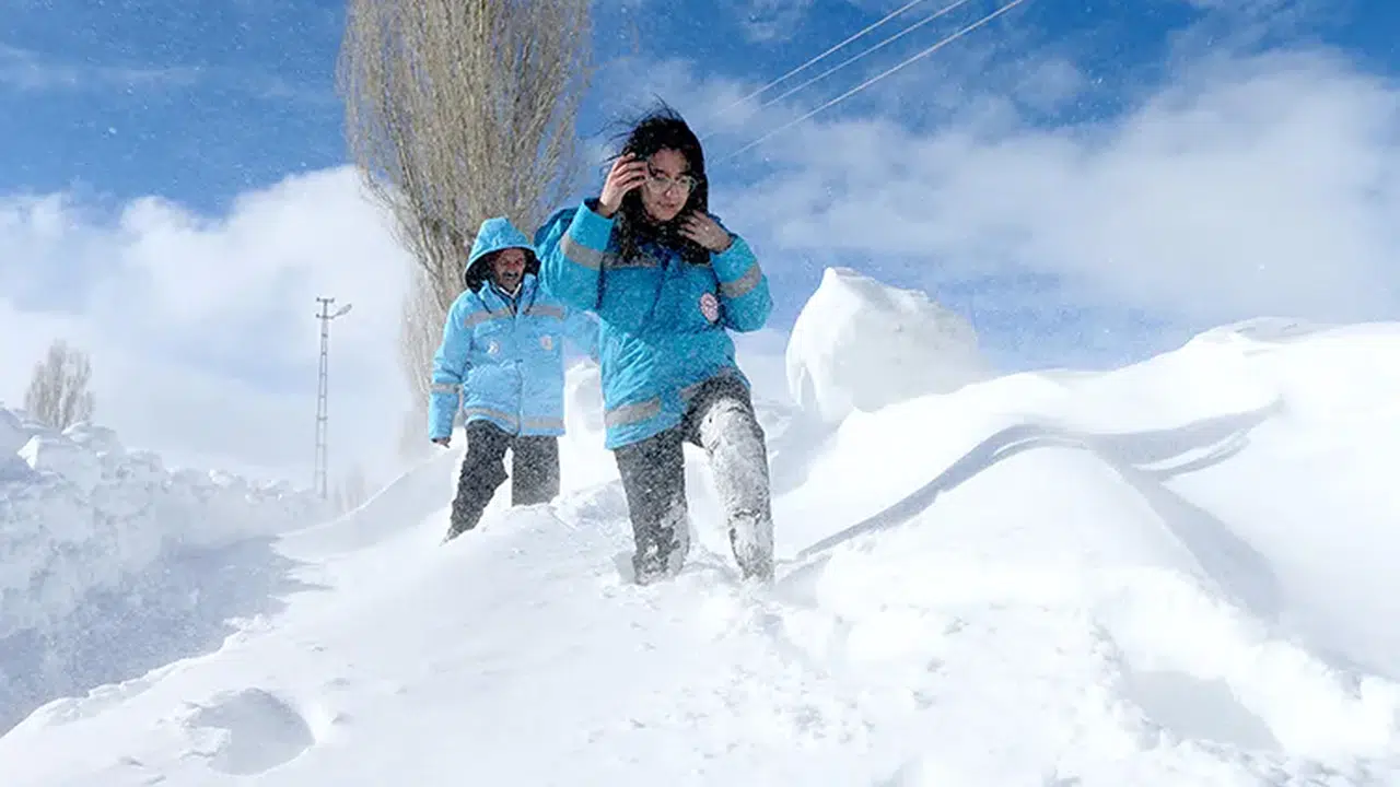 Kars’ta 11 Şubat okullar tatil mi? Meteoroloji uyardı, Kars’ta kar yağışı devam edecek mi?