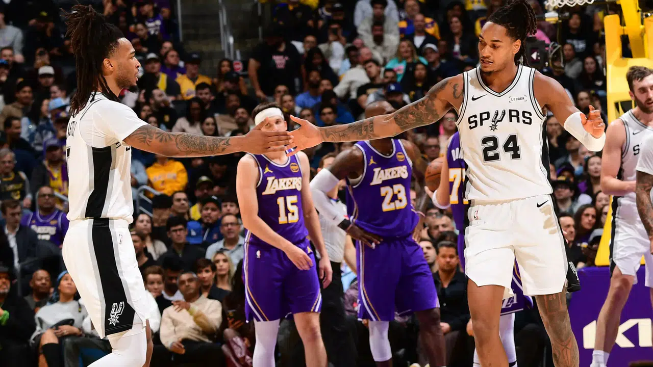 San Antonio Spurs–Los Angeles Lakers maçını kim kazandı, LeBron var mıydı, kaç kaç bitti?