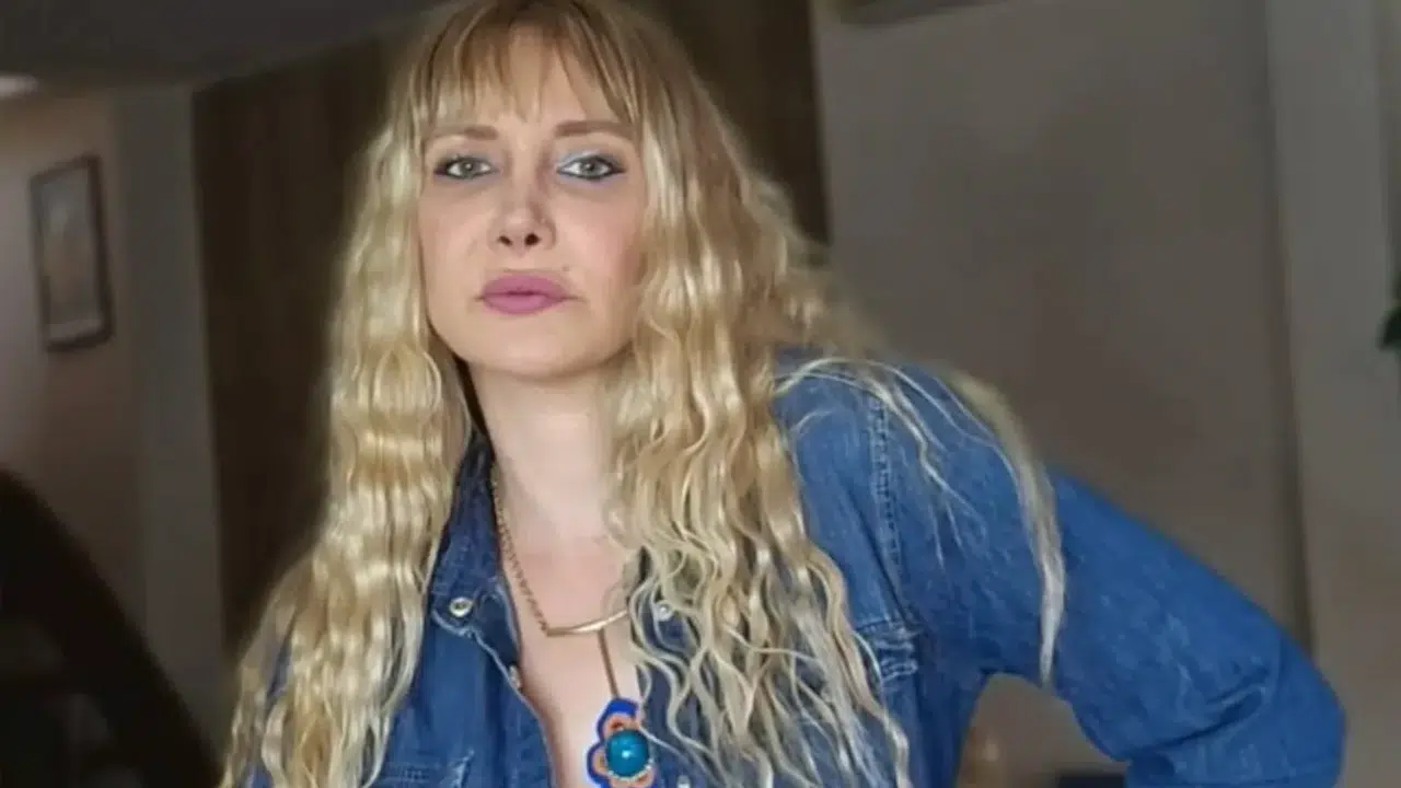 Ünlü Şarkıcı Gökçe’nin Hastalığı Ne?