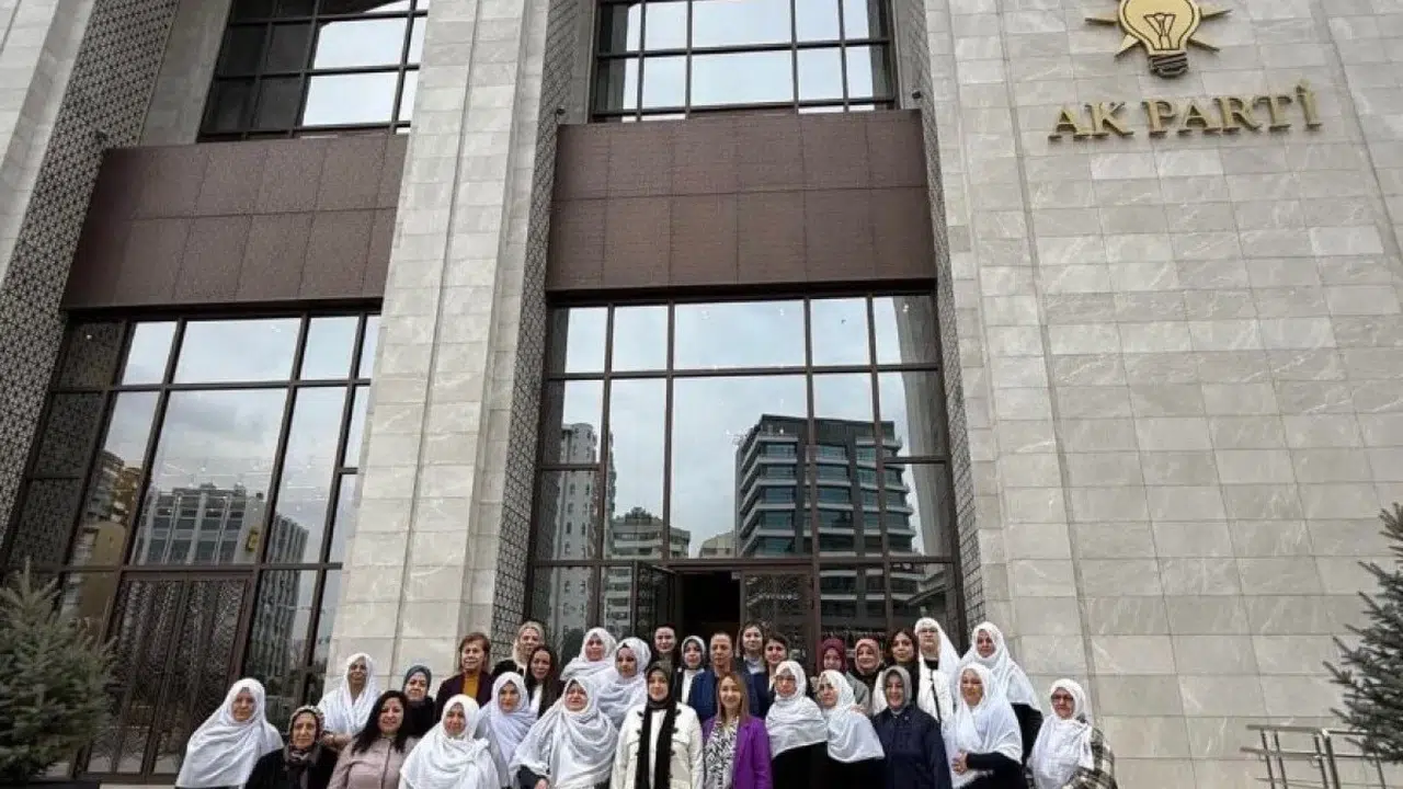 Erdoğan’dan davet: Zeynep Güneş 100 kadınla TBMM’de