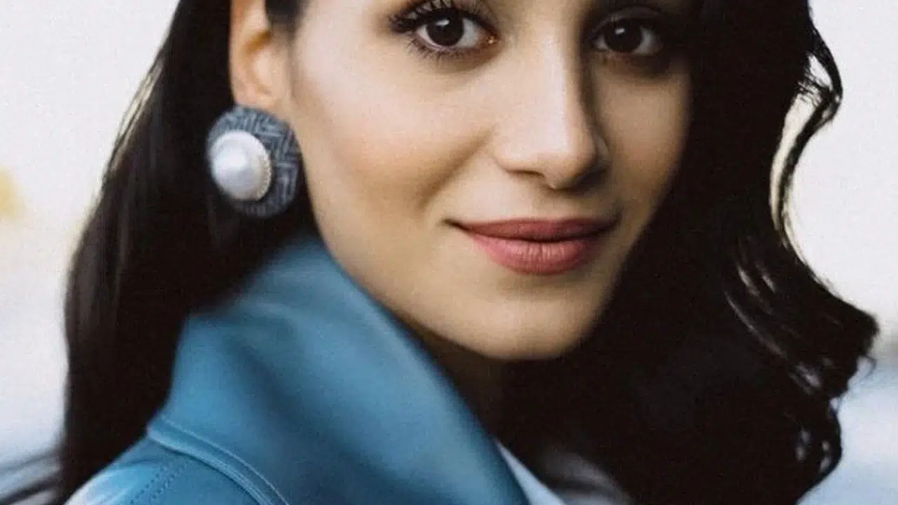 Sitare Akbaş' ta estetik var mı?