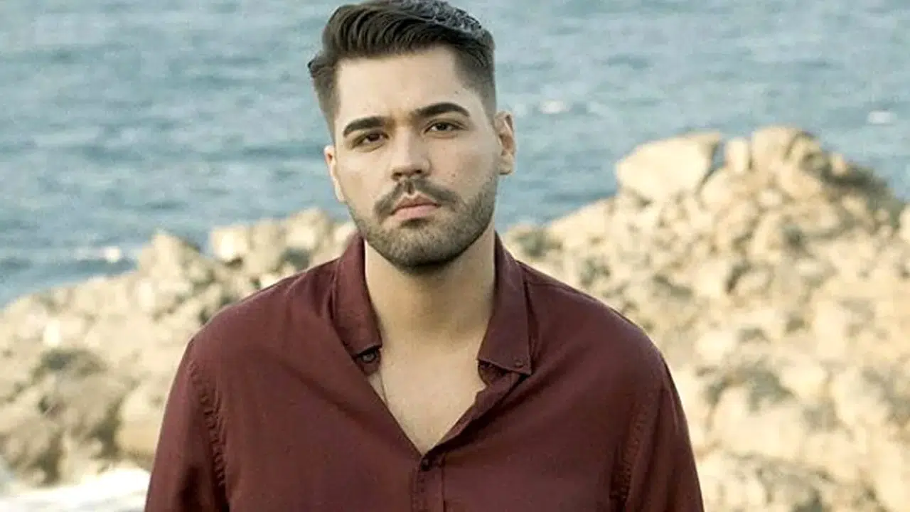 Emir Can İğrek kim, kaç yaşında, aslen nereli? Müzik hayatına nasıl başladı?