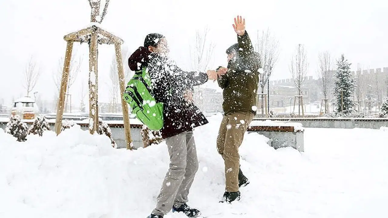 Çatalca, Silivri 2 Şubat kar tatili var mı, öğrenciler için okul tatili kararı açıklandı mı?