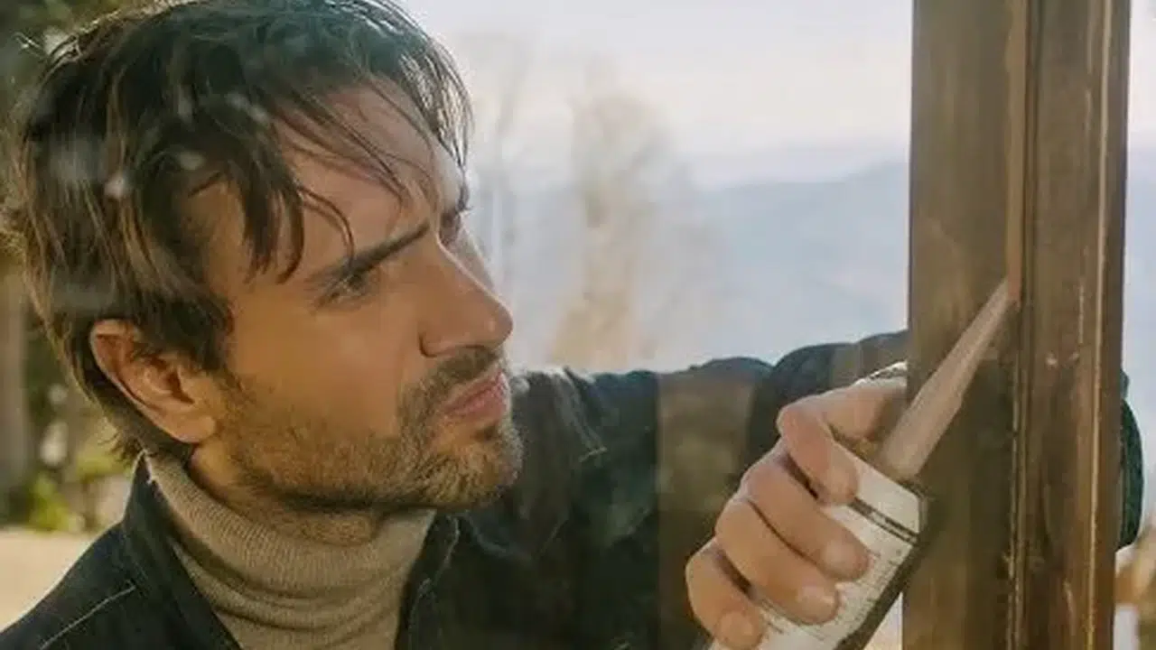 Taşacak Bu Deniz 19. Bölümde Neler Oldu? Esme Neden Kayboldu, Adil Kamp mı Kurdu?