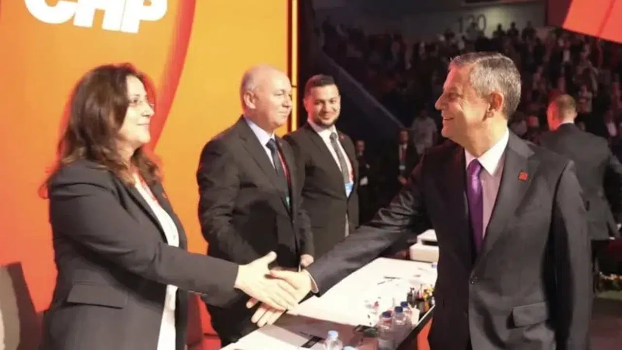 CHP’de Alevi Krizi Derinleşiyor! Tartışmalı Sözler Genel Merkez Önüne Taşındı