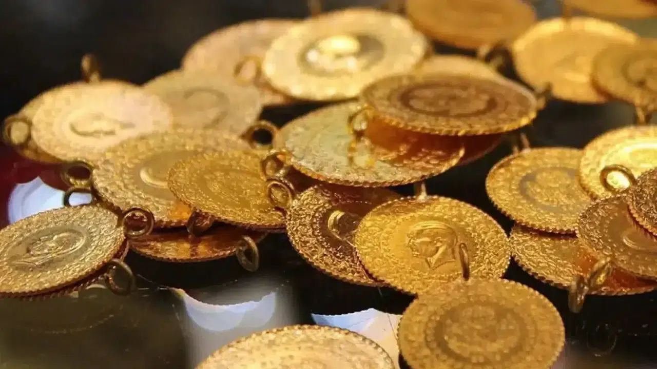 Altında Yeni Hedef 6.750 Dolar mı? Uzmanlardan Çarpıcı Zirve Senaryosu