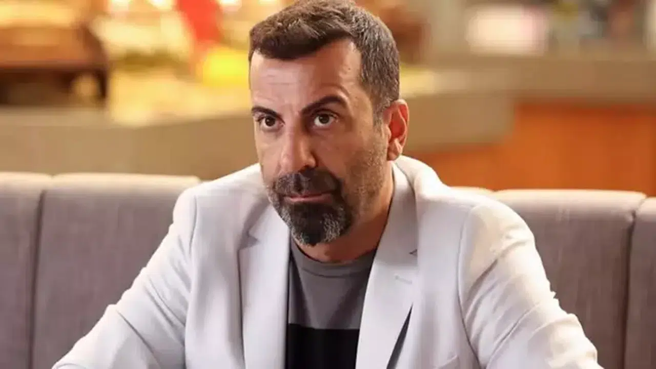 Emre Karayel Kaç Yaşında? Nerede Doğdu? Hangi Dizilerde Oynadı? Juventus Maçı Paylaşımı Ne?