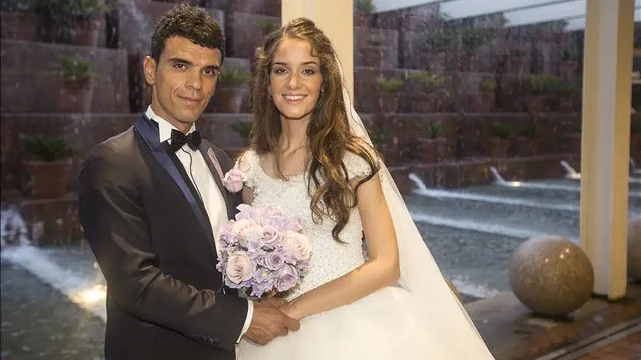 Kenan Sofuoğlu Eşi (karısı) Kim, Julia Looman Hayatı (KİMDİR), Nereli, Kaç Yaşında, İnancı Ne?