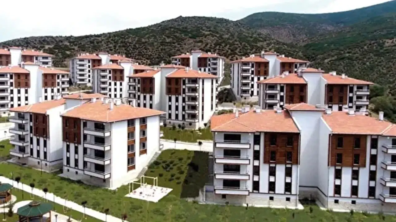 Tekirdağ TOKİ kura çekilişi saat kaçta, canlı yayın nereden izlenir, para iadesi ne zaman alınır?