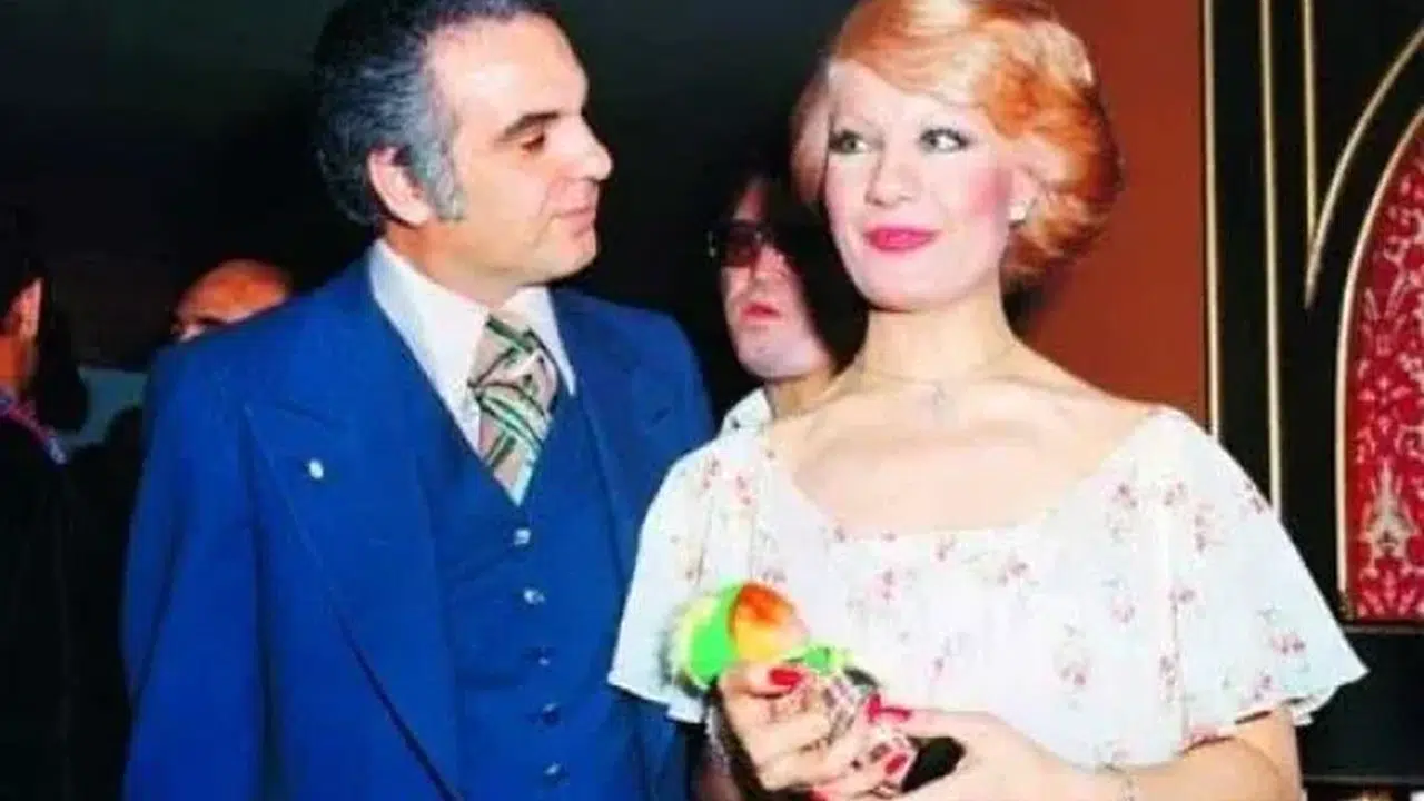 Emel Sayın’ın eski kocası (eşi) İsmet Kasapoğlu ile ne kadar evli kaldılar, kaç kez evlendiler, neden ayrıldılar, çocukları var mıydı?