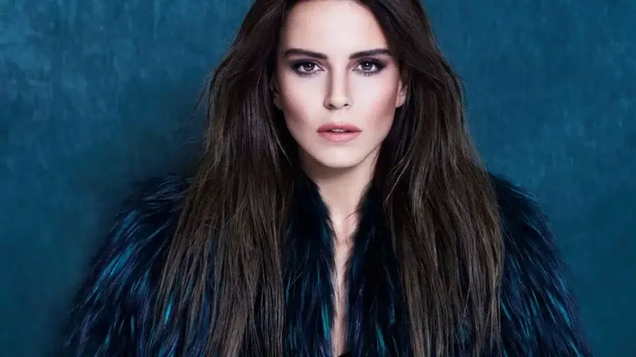 Simge Sağın’dan Bülent Ersoy İtirafı! 'Dönerini Yedim, Çok Korktum'