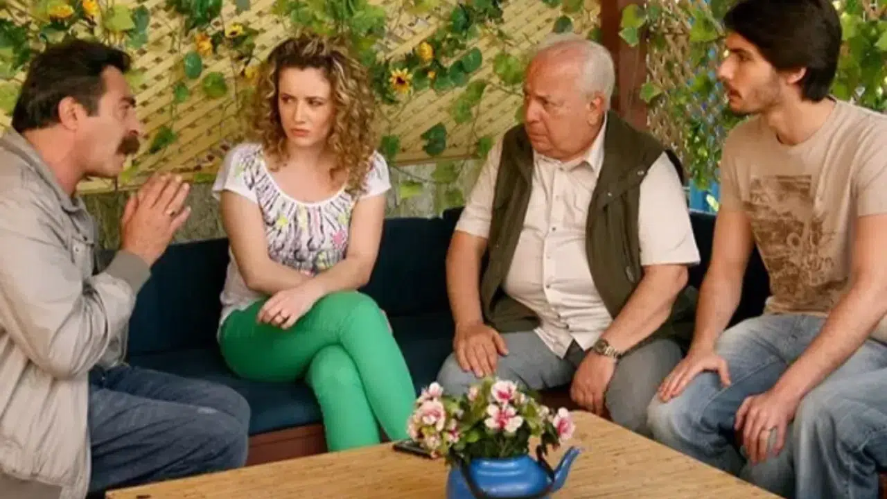 Akasya Durağı İlk Oyuncusu Kim, Eski Kadro Dönecek mi, Zafer Ergin Olacak mı?