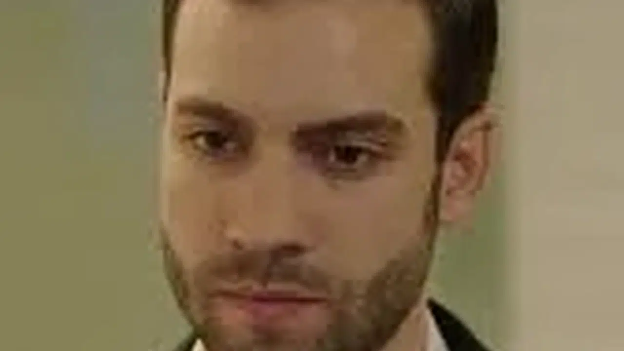 Sahipsizler Devran Ölecek mi? Sahipsizler 49. Bölüm Fragmanı Cenaze Sahnesiyle Gündemde...