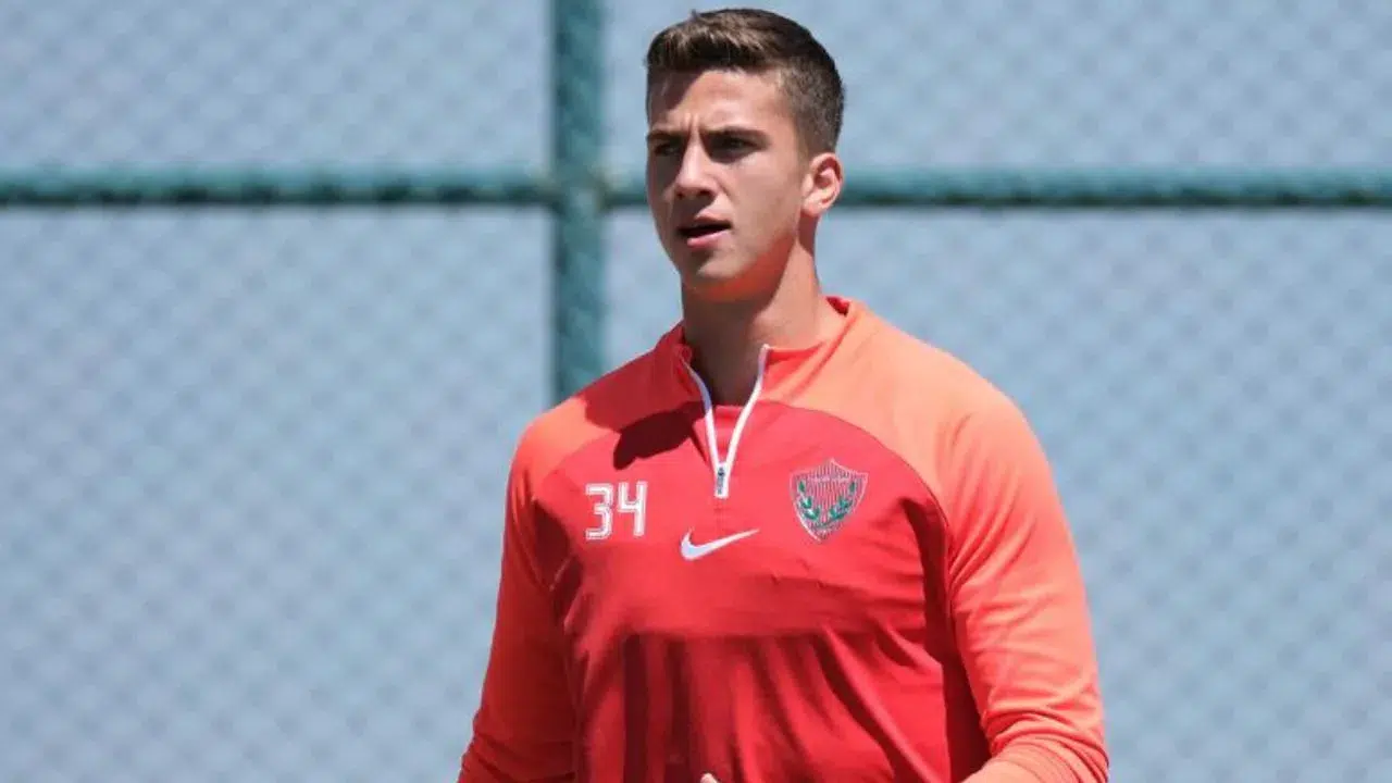 Bertuğ Yıldırım hayatı, memleketi, kaç yaşında, boyu kaç cm, sevgilisi var mı? Kariyeri ve özel hayatı ile ilgili her şey!