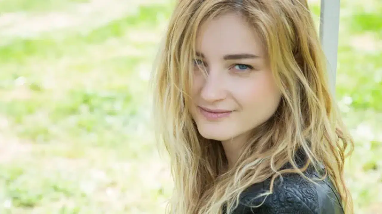 Güliz Ayla hangi takımlı?