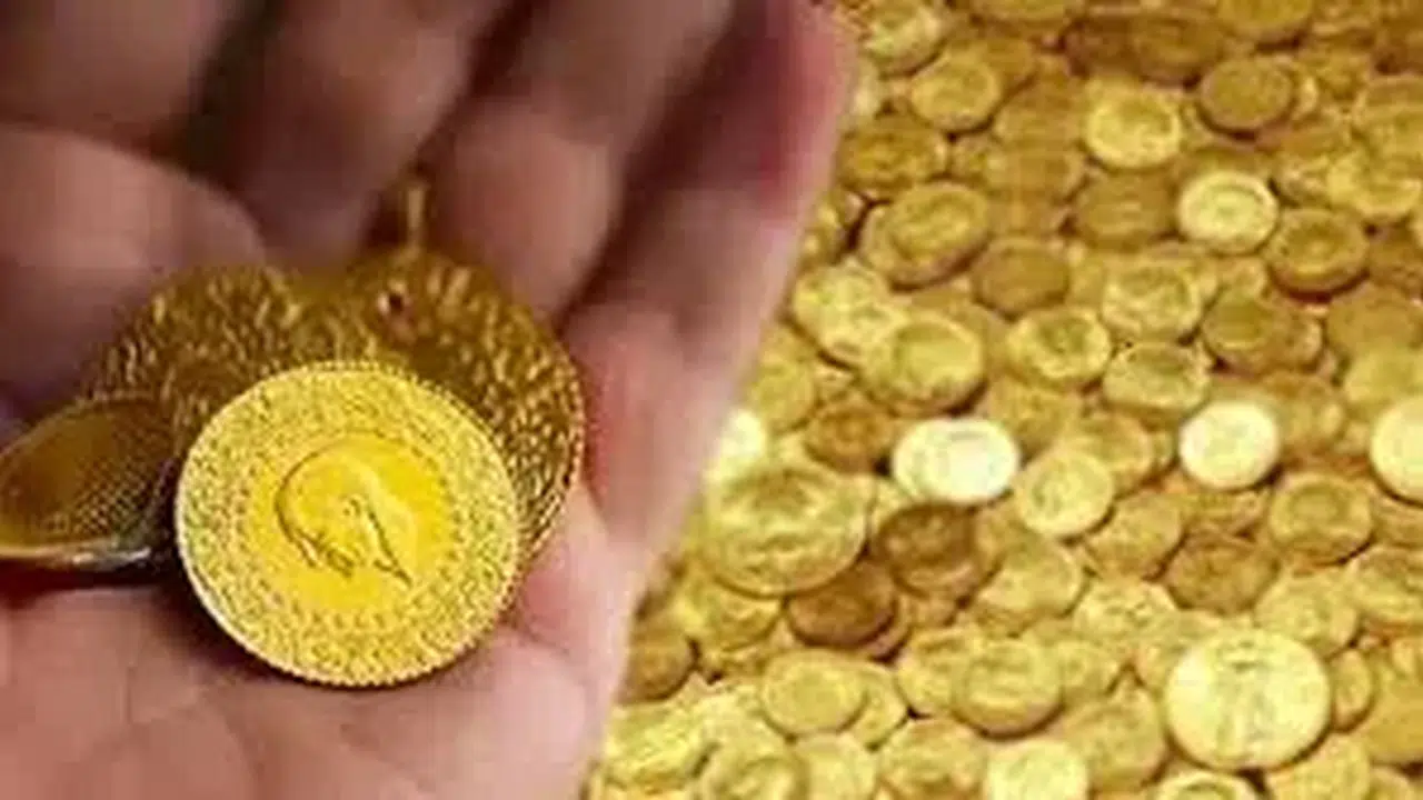 Altın sert düşüşle 5 bin dolara geriledi