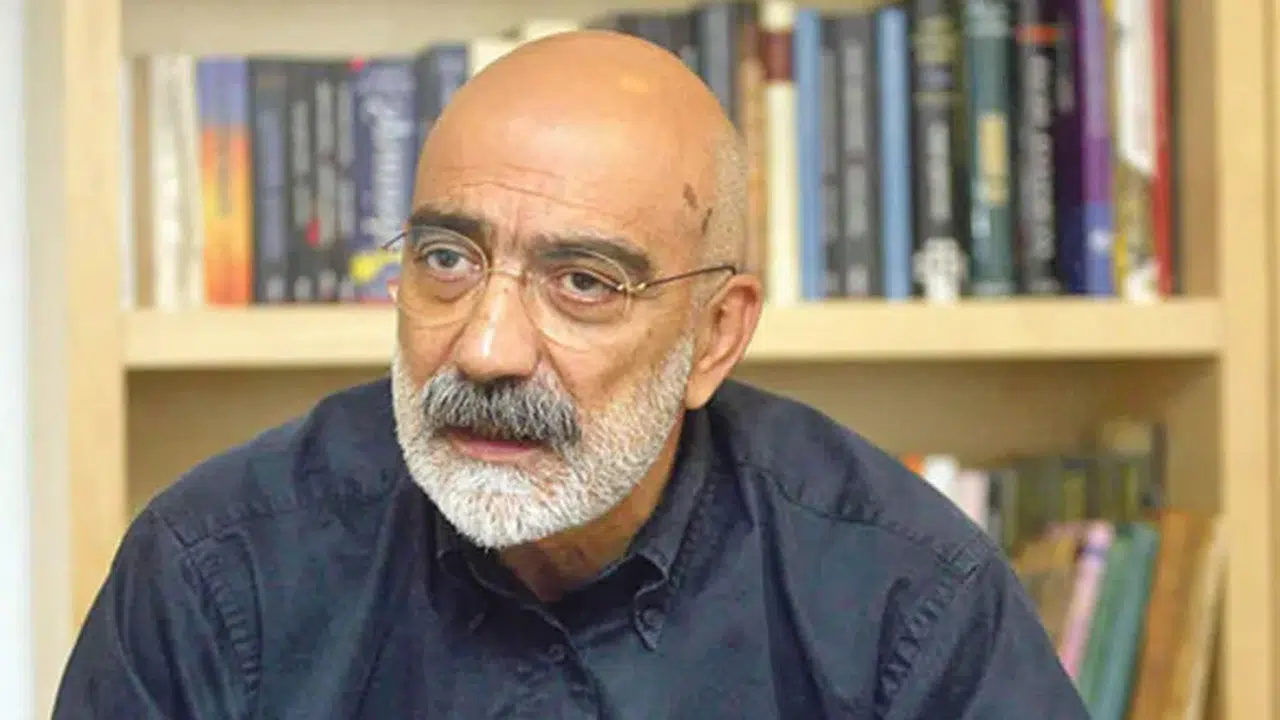 Ahmet Altan nereli, anne ve babasının kökeni nedir?